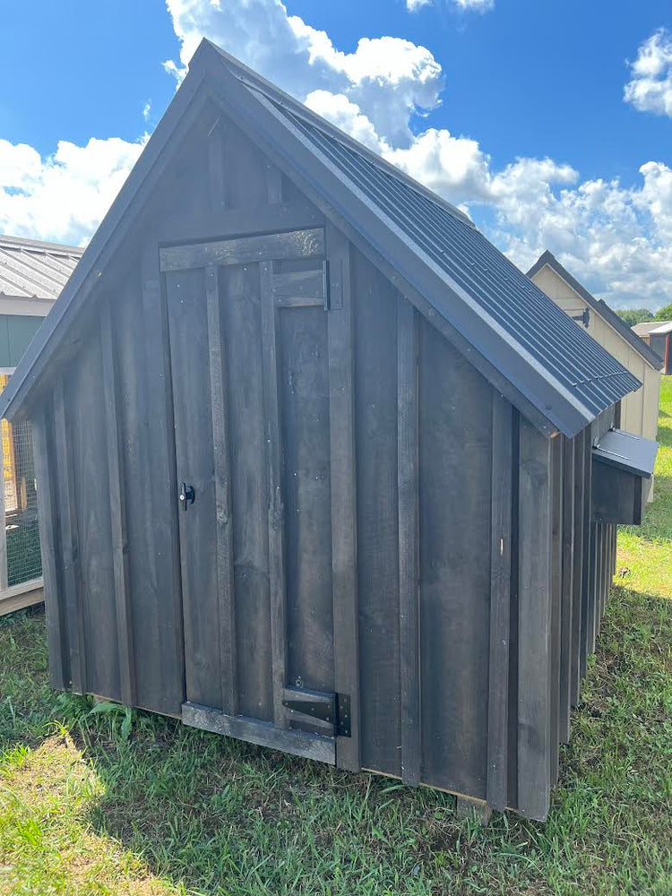 6x8 Chicken Coop - 24PB113 Horn